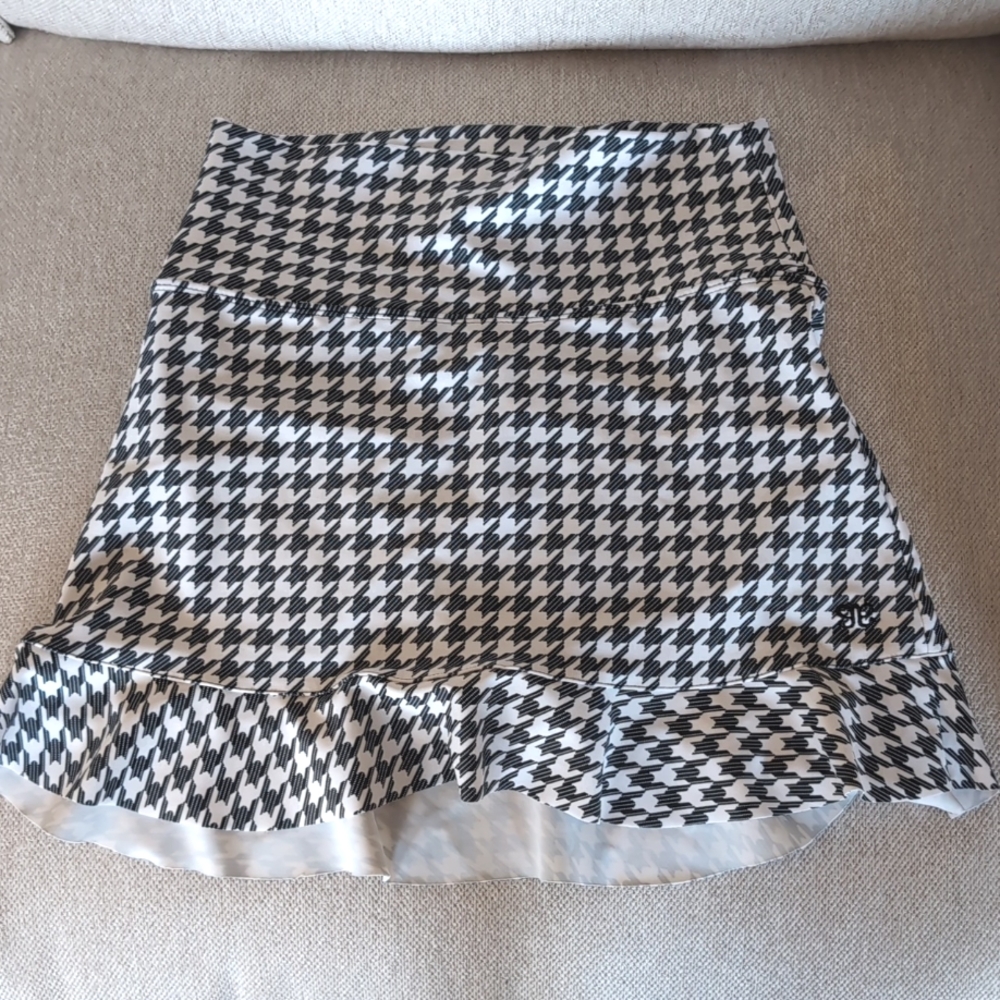 Albion Houndstooth Swim Skirt